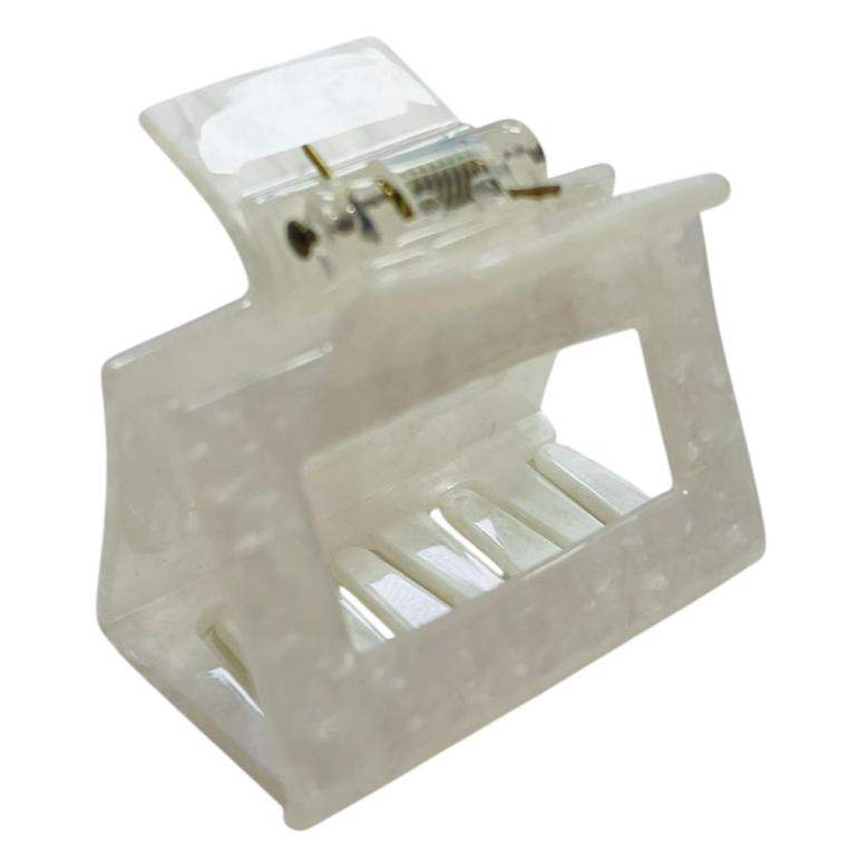 Claw Clip Pearl White
